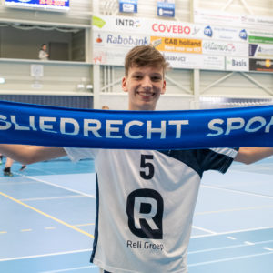 De nieuwe Sliedrecht Supporter Shawl is er!