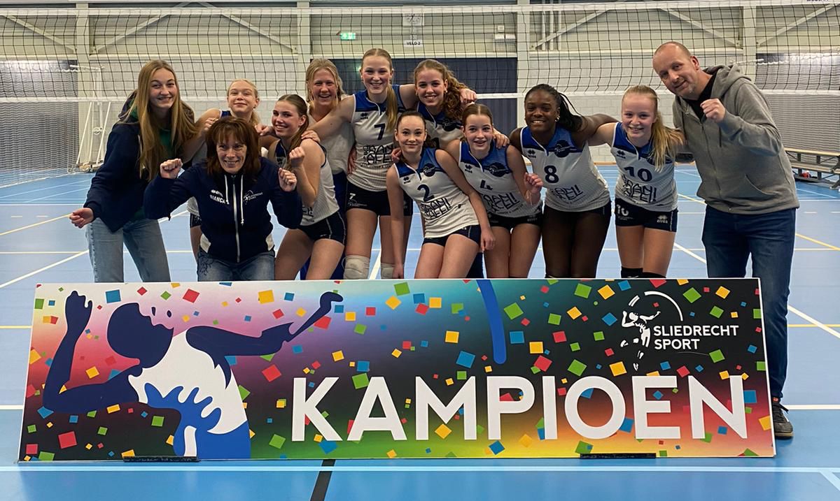 En ook Meiden B3 zijn kampioen geworden