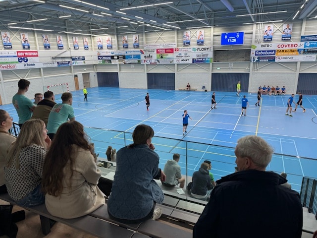 Saray winnaars zaalvoetbaltoernooi